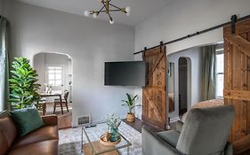 Mid-Century Modern Retreat In Little Italy